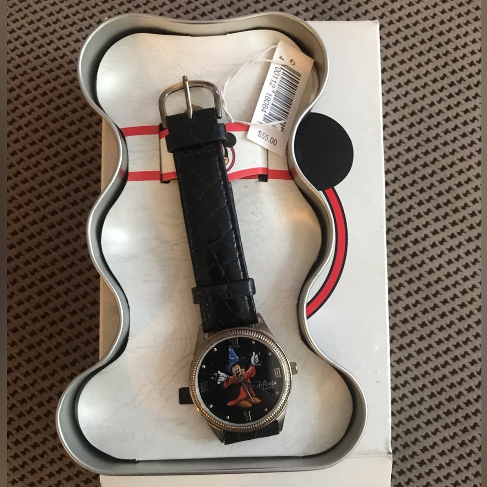 NWT Disney Watch  Mickey Mouse  Silver Tone Black Leather Band